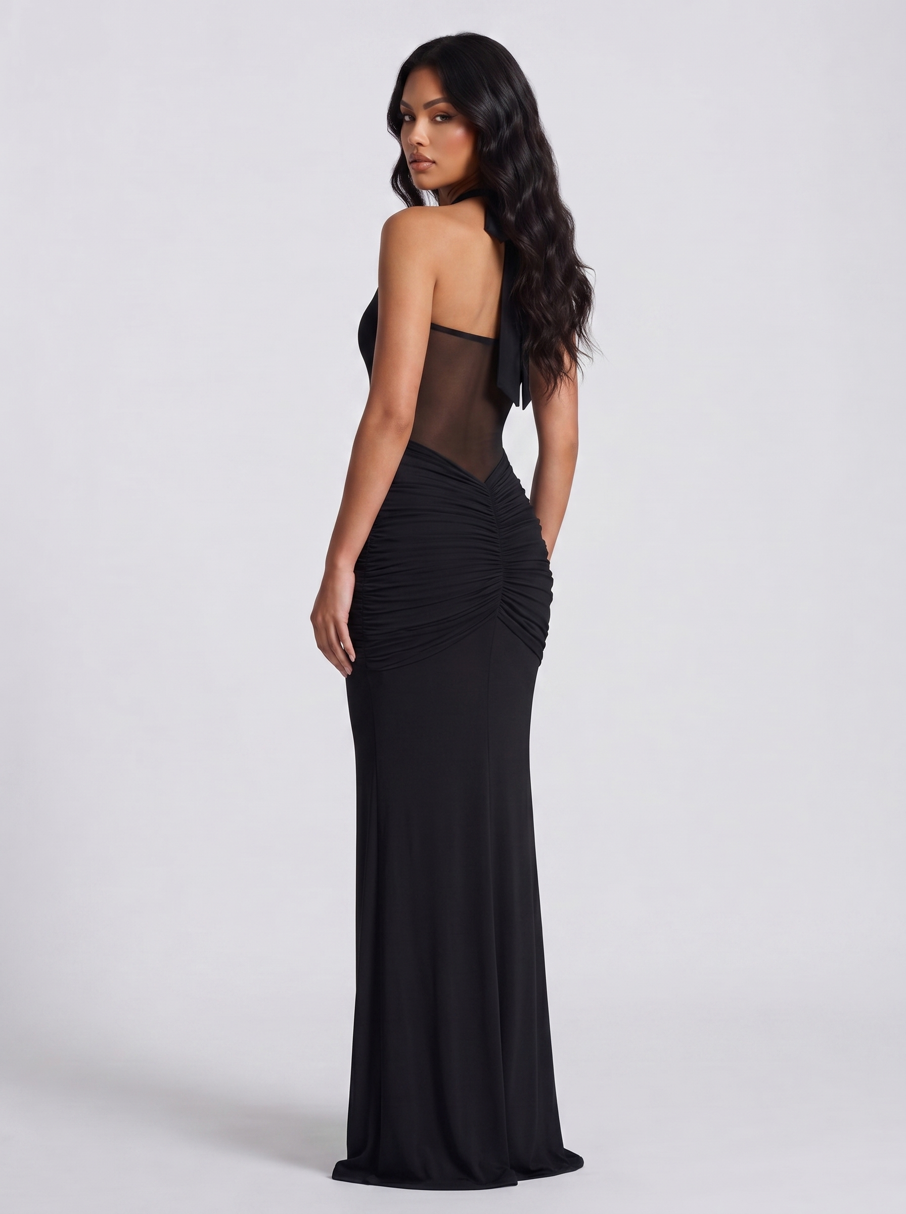 LYOVA I Mesh Elegance